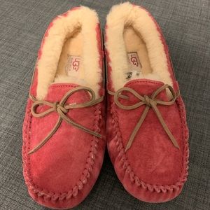 NEW in box UGG Australia Dakota Slippers Size 8